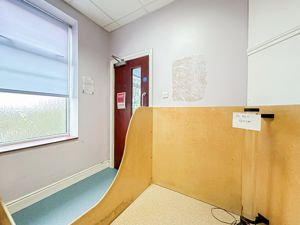 Photo 18- click for photo gallery